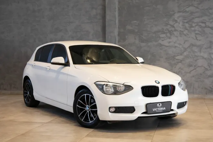 BMW 116IA 1.6 TB 16V 136cv 5P 2014