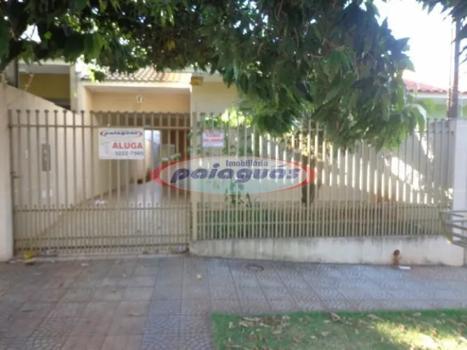 Casa para alugar no bairro Jardim Santa Helena - Maringá/PR