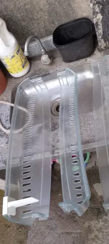 Prateleira Geladeira 4 peças por 40,00.