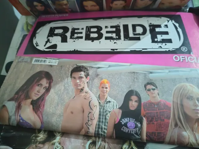 Lote de pôsteres? Da banda rebelde