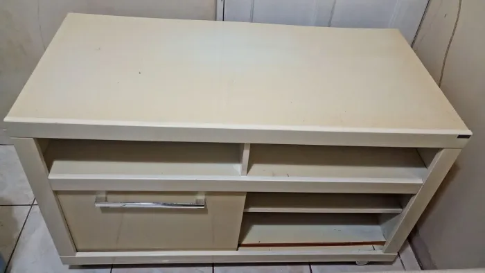 Rack / Balcão para TV usado
