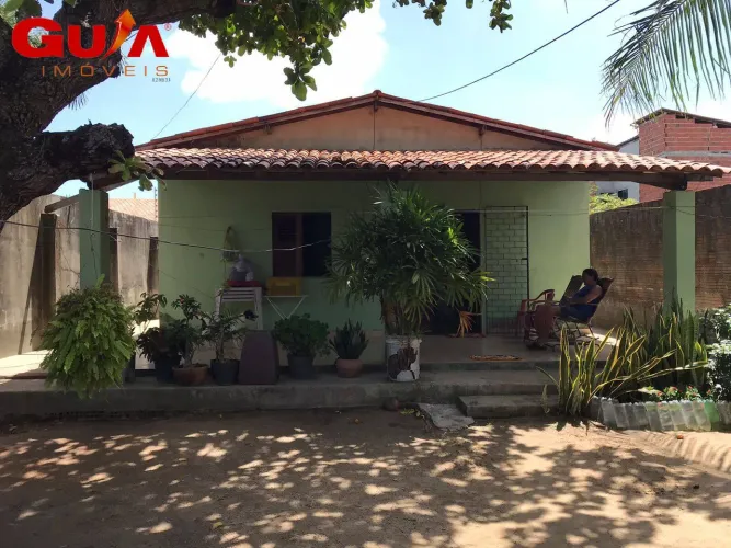 Excelente casa solta no Aquiraz