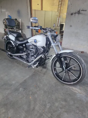 Harley Davidson Breakout 103 2016