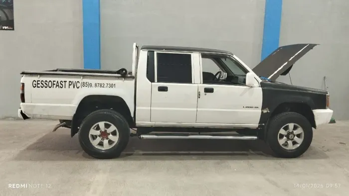 Mitsubishi L200 GL 2.5 4X4 CD Diesel 2004