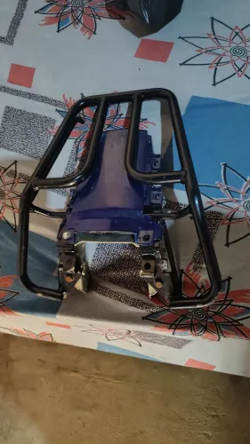 bagageiro (ou churrasqueira) para motocicleta, compatível com modelos como a Honda