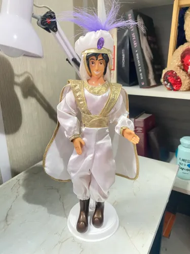 Bonecos Aladdin príncipe todo articulado