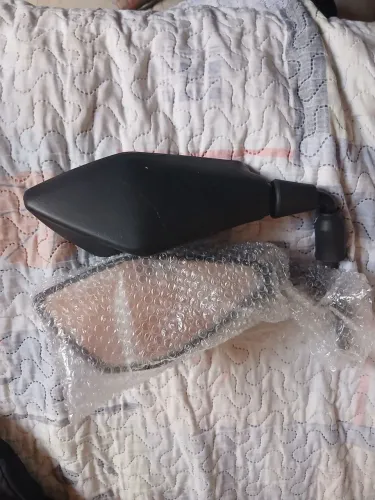 Vendo par de retrovisores para moto