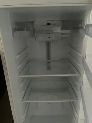 Vendo geladeira Panasonic frost free