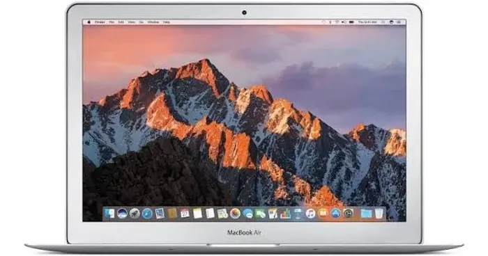MacBook Air Apple 13" Intel Core i5 8GB RAM SSD (2017) - Com Carregador (Usado)
