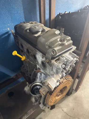 Motor Peugeot 1.4 8v gasolina 2005