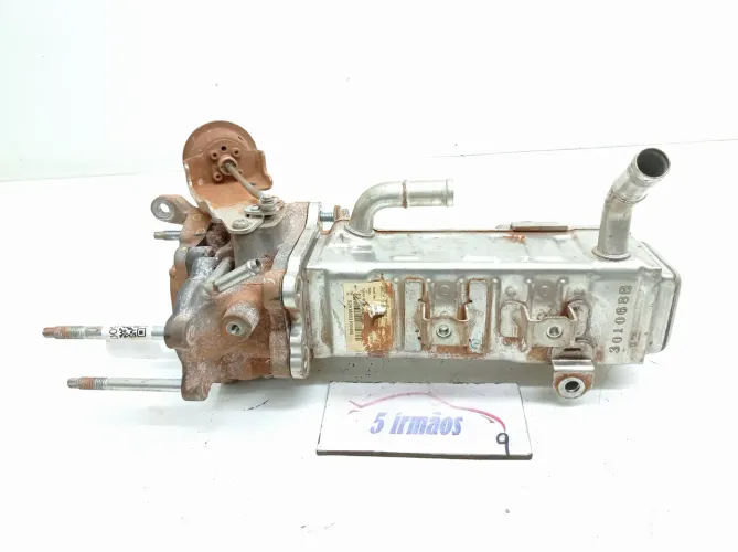 Radiador Resfriador Válvula Egr Toyota Hilux 2.8 2016 2017