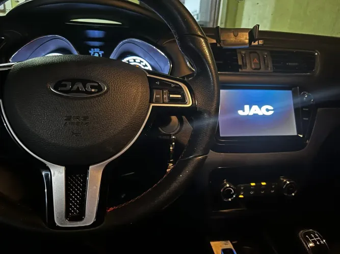 JAC T40 1.5 Jet Flex 16V 5P Mec. 2018