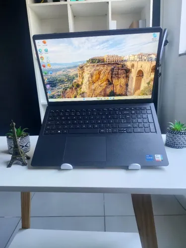 NOTEBOOK DELL INSPIRON 15 3530!! MUITO NOVO