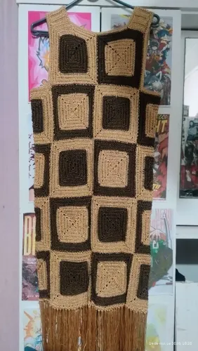 Vestido de crochê (inspirado em um modelo de Patricia poeta)