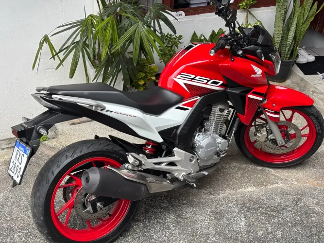 CB TWISTER 250 2022