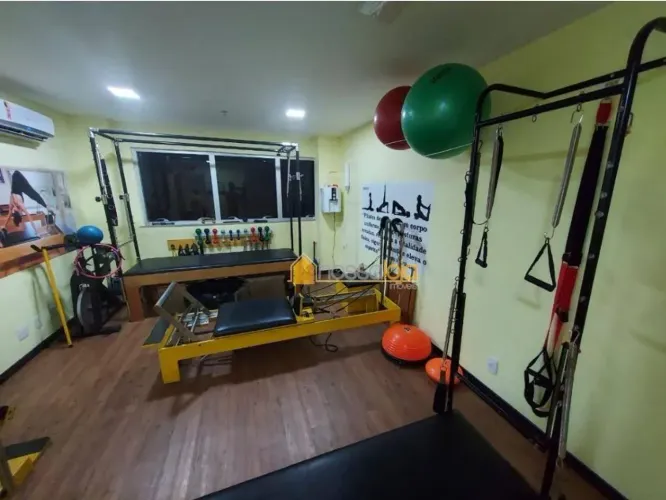 Excelente Sala no Condomínio Vitalis Jardim Icaraí Com 2 Condicionadores de Ar SPLT de 12.