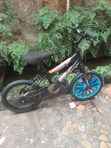 Bicicleta infantil aro 16 Homem-Aranha perfeita só pegar e pedalar,seu filho vai amar
