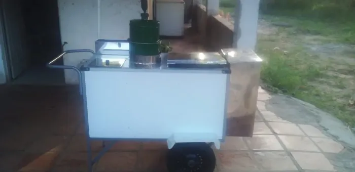 Carrinho de água de coco 