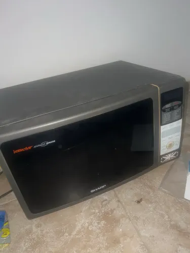Micro ondas usado todo bom