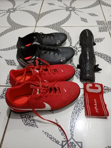 Kit chuteira e society