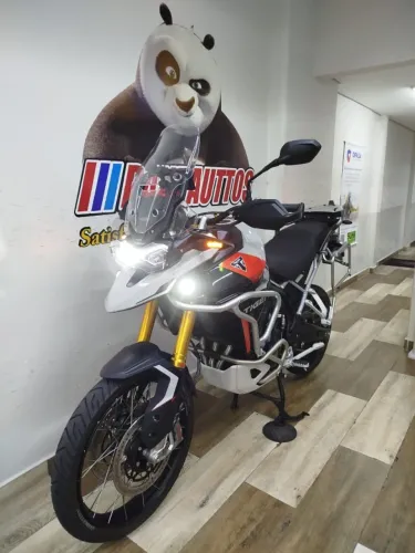 TRIUMPH TIGER 900 RALLY PRO