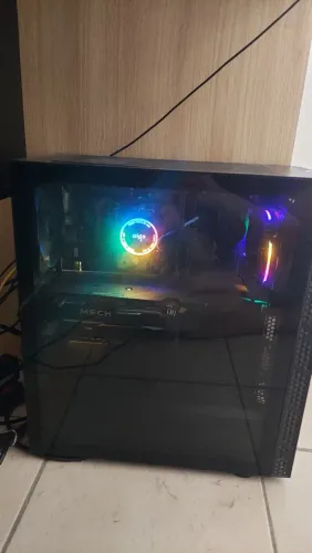 PC Gamer Ryzen 5 5600X | RX 6600 XT | RAM 16GB | 1TB SSD | Wi-Fi