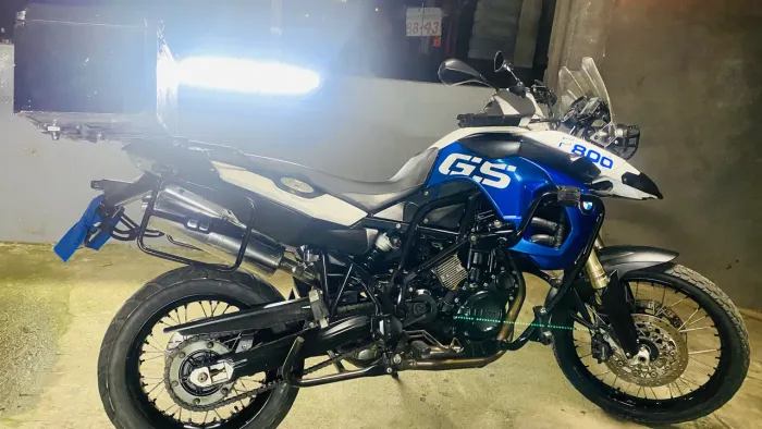 F 800