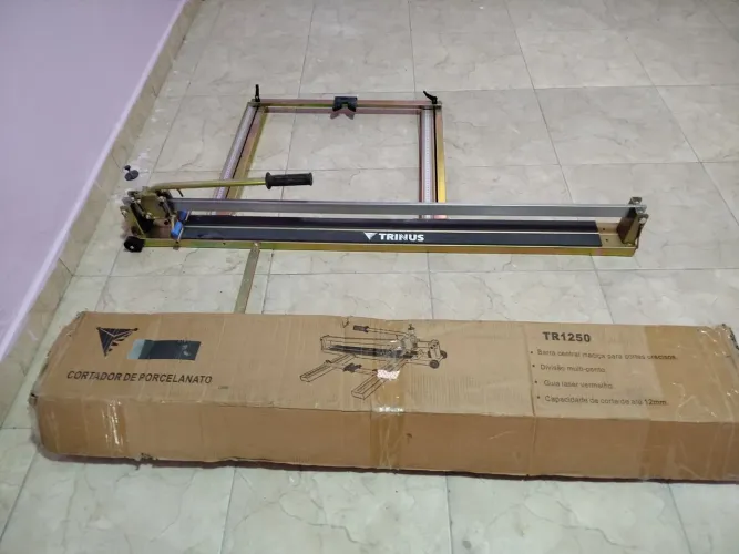 Riscadeira de porcelanato 1,25 m