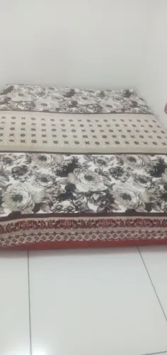 Cobertor de casal flanelado, macio, grosso.medidas: 1,80m x 2,20m . Vestcasa.