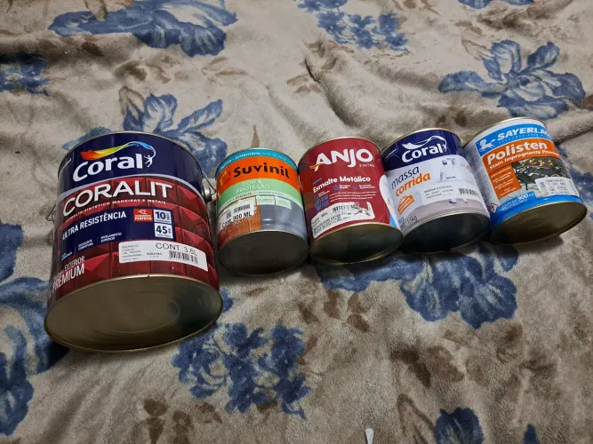 Tintas, esmaltes, massa, fundo polisten para madeira