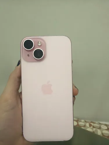 iPhone 15