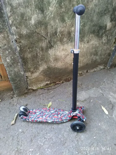 Patinete para consertar