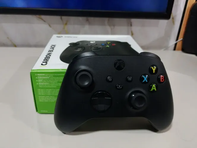 Controle Xbox Wireless Controle Original Microsoft Carbon Black - Novo, sem uso