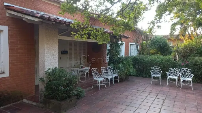 Casa à venda e para alugar em Vinhedo, Centro, com 3 quartos, com 400 m²