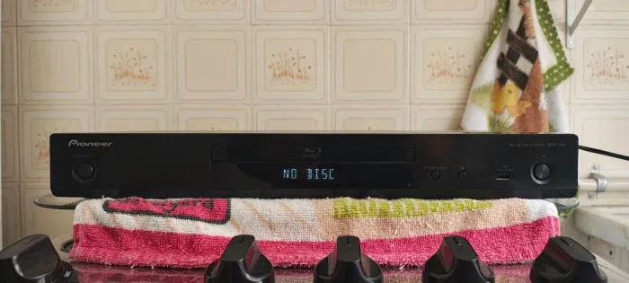 Blu-Ray Player - Pioneer BDP-140 (DEFEITO)