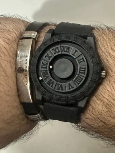 Alienware pulseira e relógio