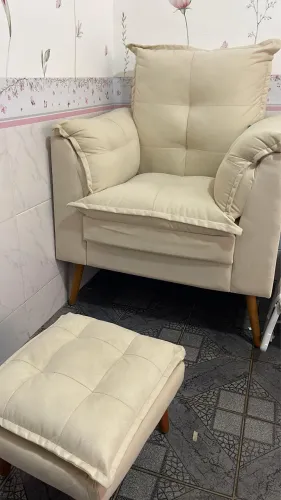 Vende-se Poltrona de amamentação