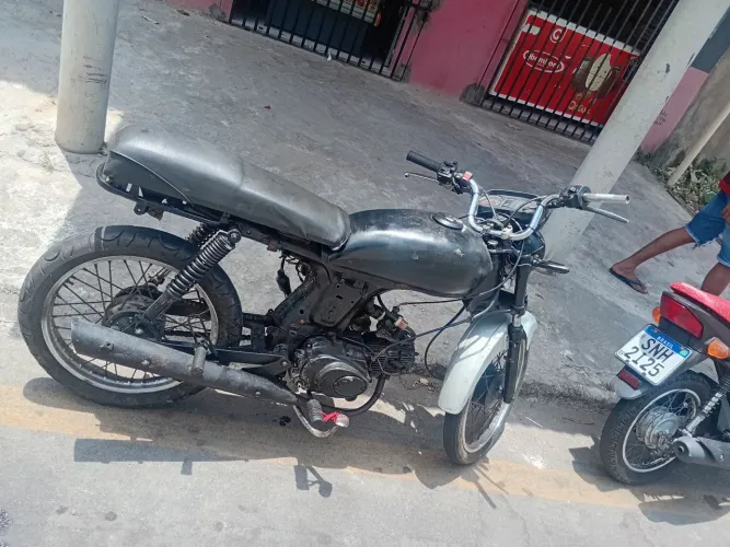 Moto pra sair de busão