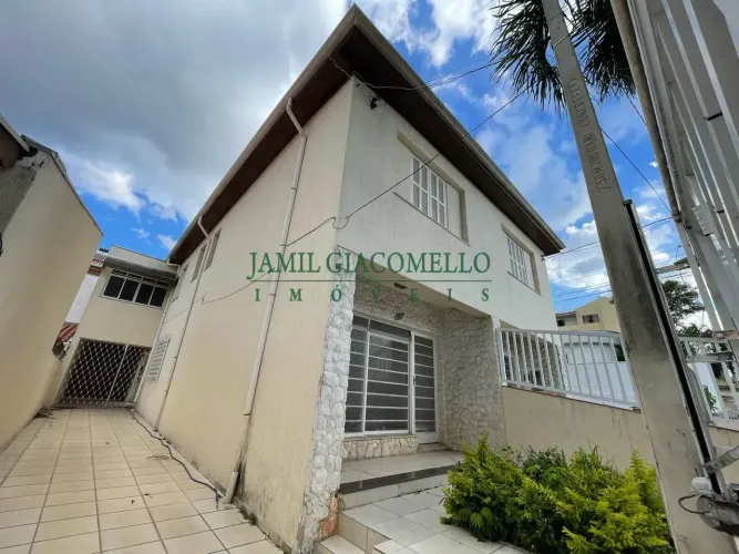 Casa, à venda, em Jundiaí - Vila Progresso - Sobrado - Lugar Tranquilo! 3 dorms, 3 vagas
