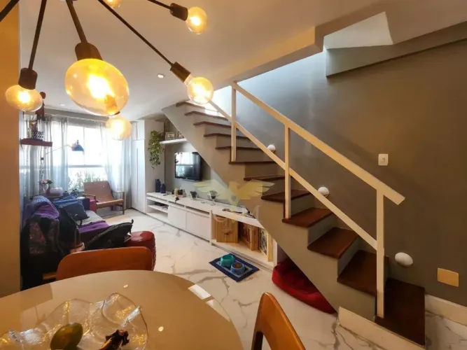 Apartamento 2 Quartos, 90M² Em Ondina E Com 2 Vagas De Garagem. FIOJU4