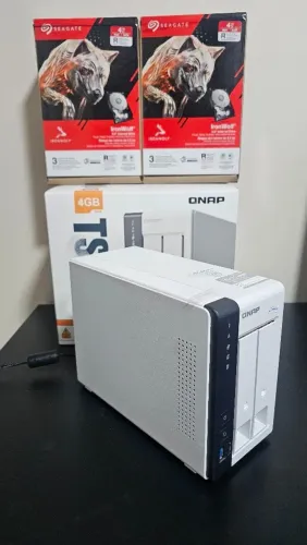 QNAP NAS TS-216G + HD IronWolf 4TB | Zerado Na Caixa (Apenas Testado)