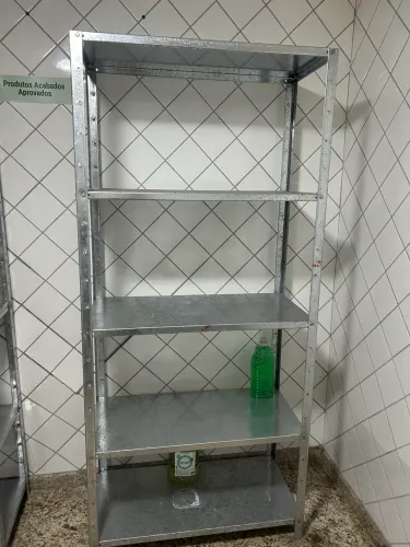 Prateleira aço reforçada