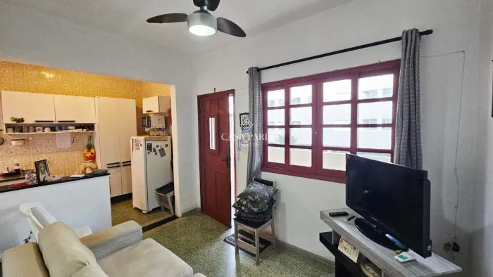 Apartamento à venda na Guilhermina, Praia Grande 1 dorm., 1 vaga, aceita financiamento