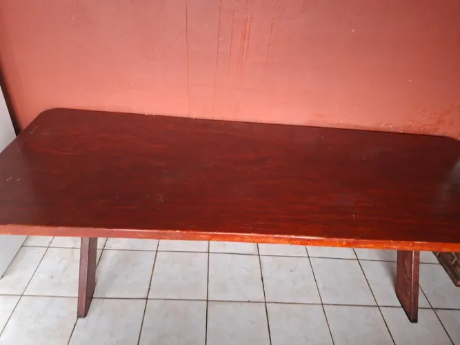 Vendo mesa bancos e cadeiras para sítios ou para sua área de churrasco ou externa 