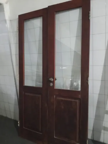 Porta dupla maciça mogno com vidro 1,16x 2,07