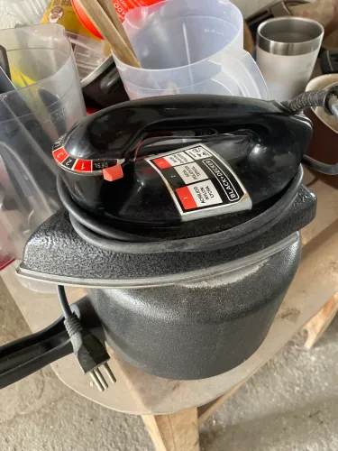 Ferro de passar black+decker funções 
