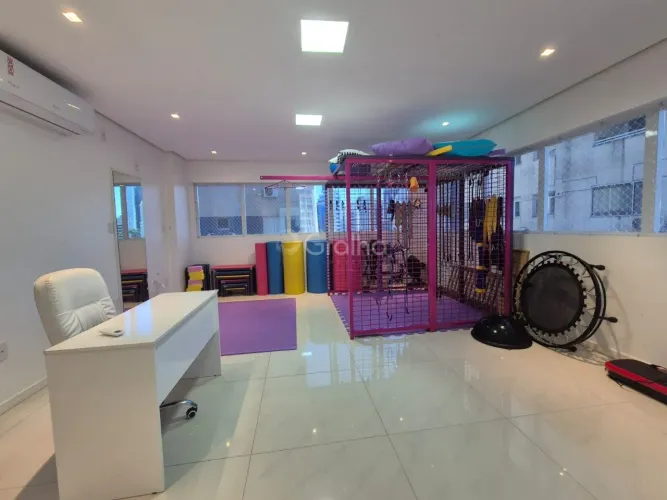 Sala Comercial de 77m² no Centro