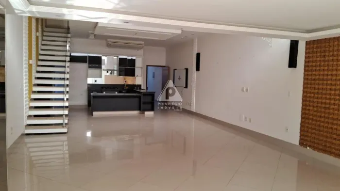 Casa em Condomínio à venda, 3 quartos, 3 suítes, 1 vaga, Freguesia (Jacarepaguá) - RIO DE