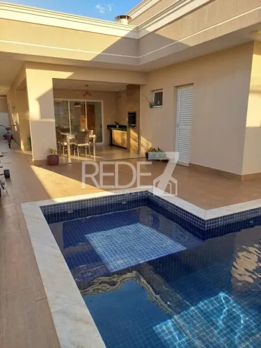 Casa Térrea à Venda no Condomínio Villa Lobos - Paulínia