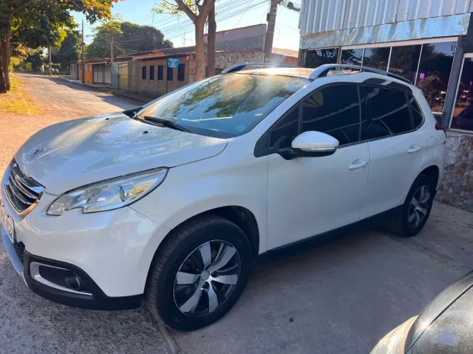 Peugeot 2008 Griffe 1.6 Flex 16V 5P Aut. 2016